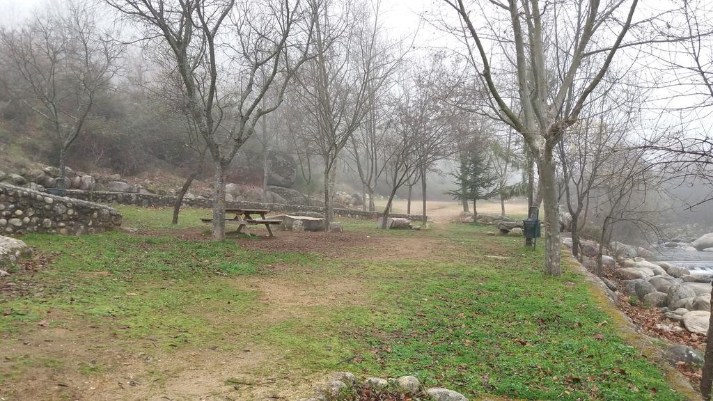 Apartamentos Rurales La Vera 자란딜라데라베라 외부 사진